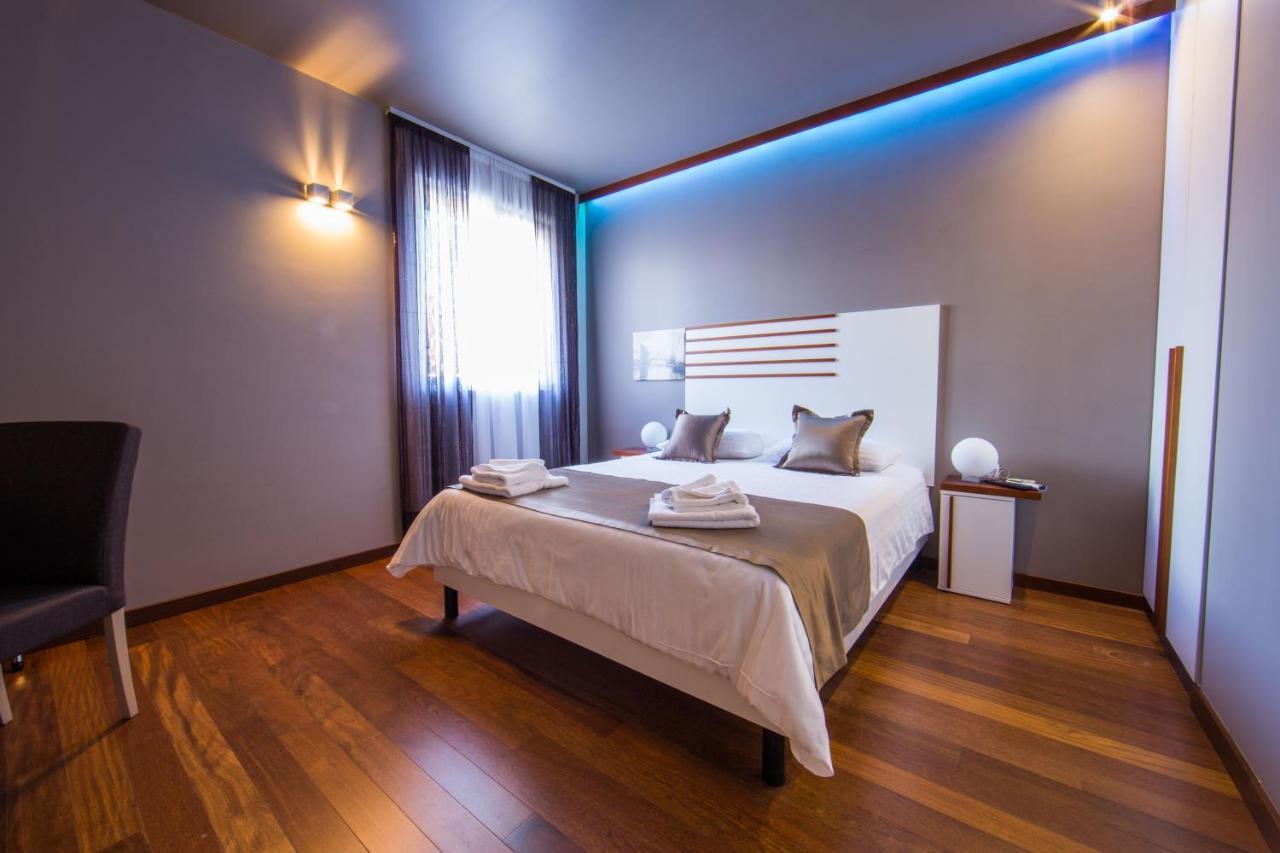 Luxury Rooms Silente Bacvice 1 斯普利特 外观 照片